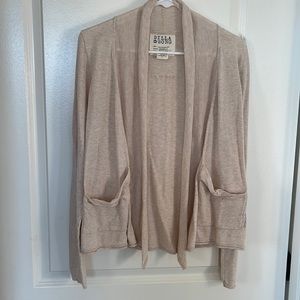 Billabong sweater
